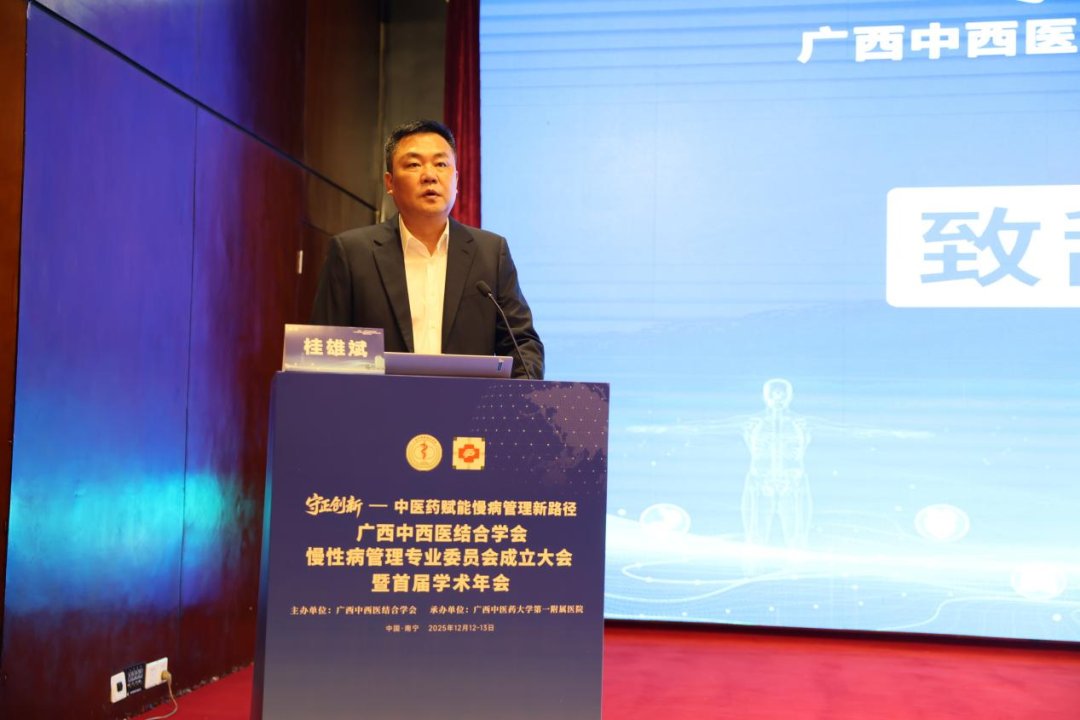 为了更好地展示页面效果