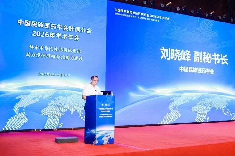 为了更好地展示页面效果